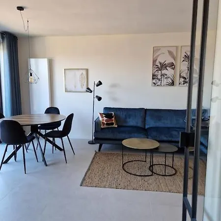 Phoenix Ghent